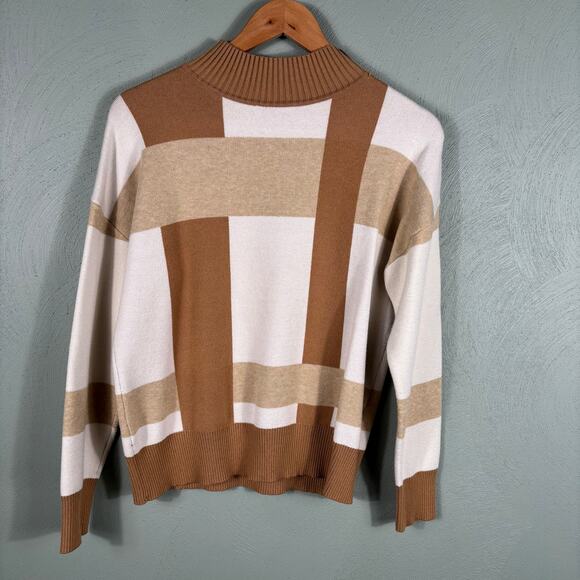 Tahari Women's Size Medium Brown Cream Plaid Button Mock Neck Knit Sweater Shirt - Picture 2 of 9